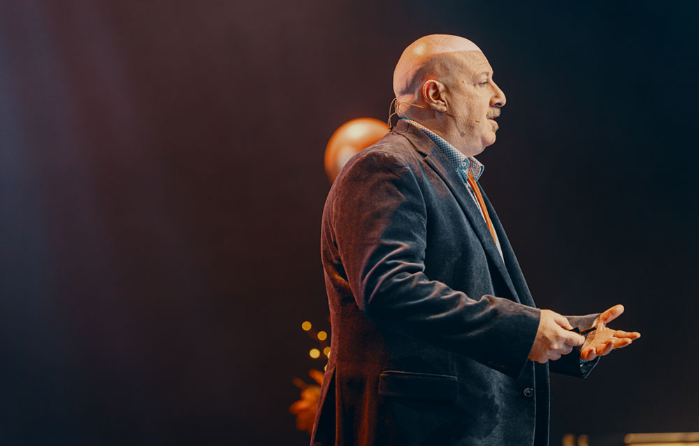Mario Tagliaretti speaking at the event