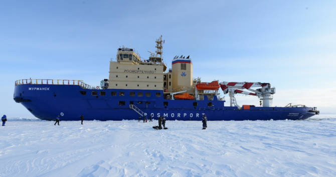 The 120 m-long icebreaker will be operated by ROSMOPORT.
